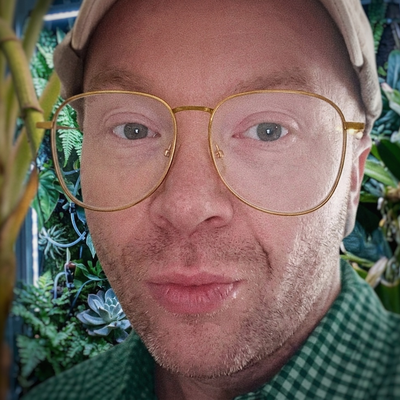Michael Barlozewski - System Architect and Software Engineer